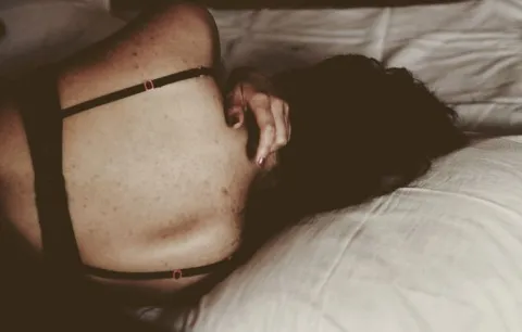 Younger People With Fibromyalgia Face More Severe Symptoms, Worse Quality Of Life