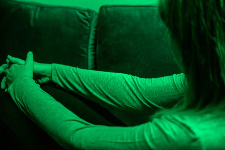 Casting a green light on fibromyalgia, the invisible disease